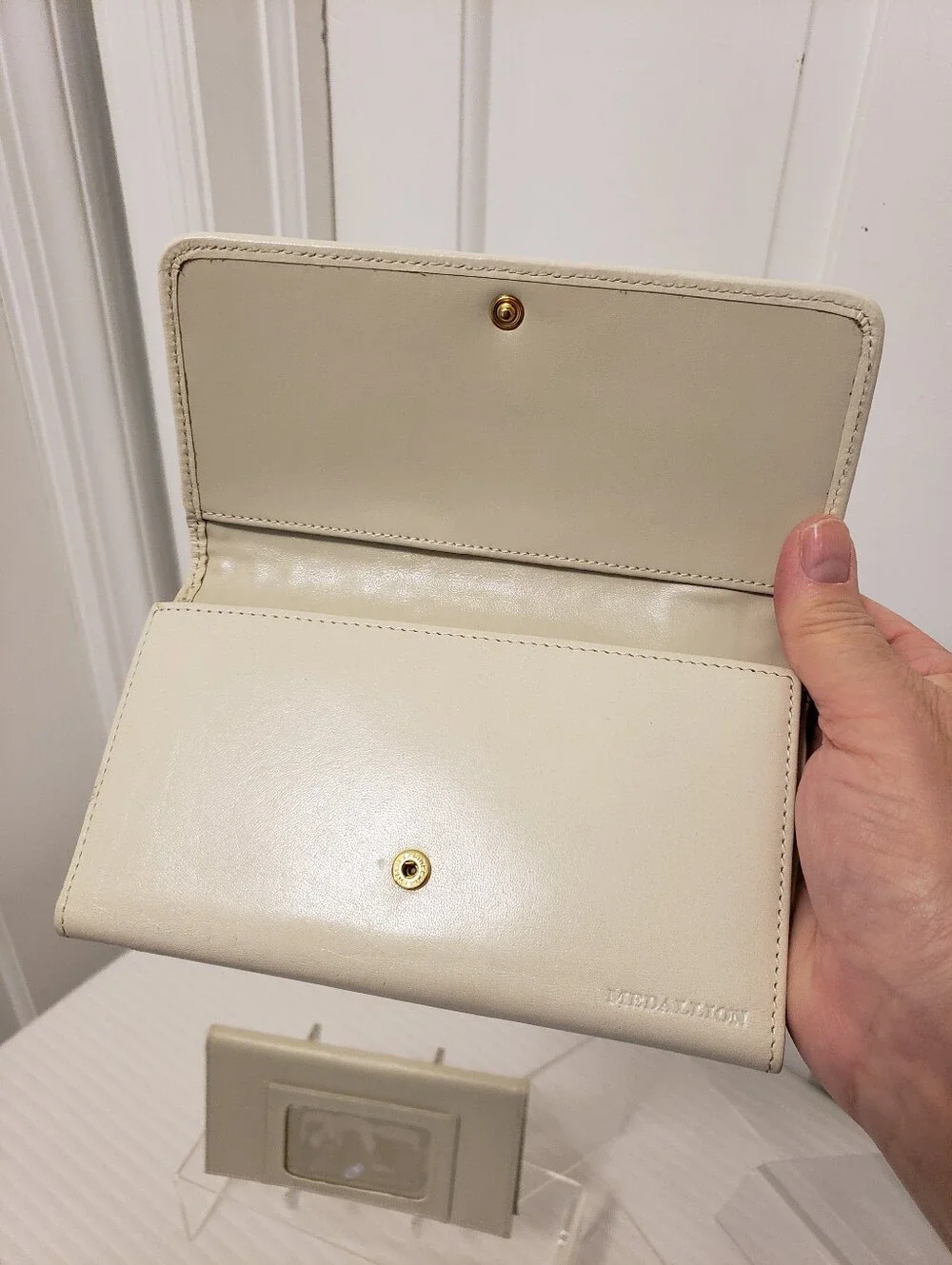 Medallion WOVEN Leather Wallet & Checkbook Cover Set Bone In Color